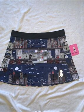 RUNNINGSKIRTS New York cityscape Print Athletic Skirt Navy XL NEW WITH TAGS